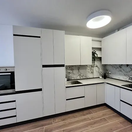 Lägenhetshotell Kristall Desenzano del Garda