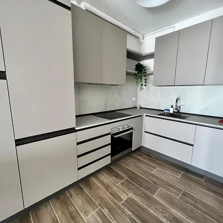 Kristall Hotel apartamentowy