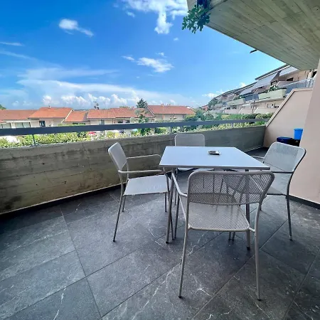Hotel apartamentowy Kristall Desenzano del Garda