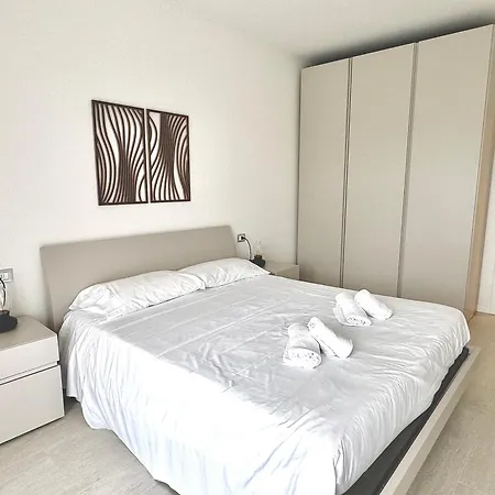 Hotel apartamentowy Kristall 2*